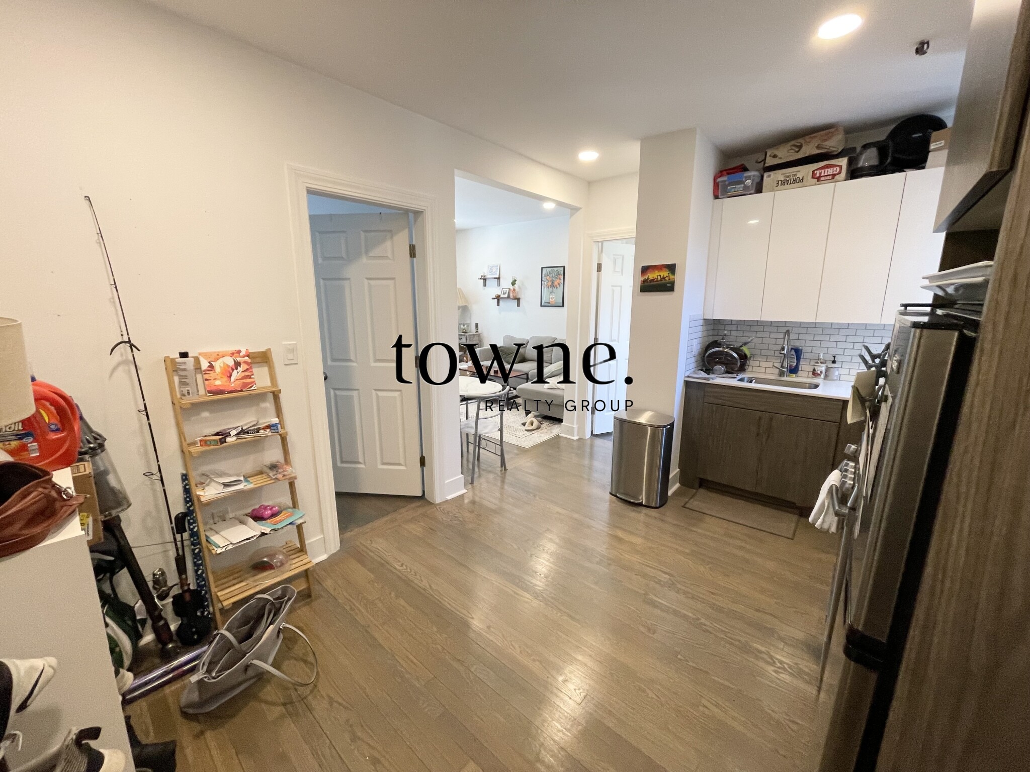 11 Peterborough St, Fenway