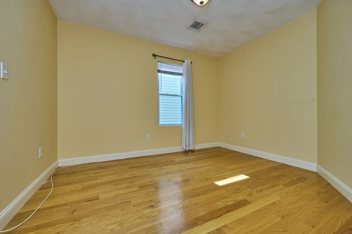 147 Trenton St, East Boston