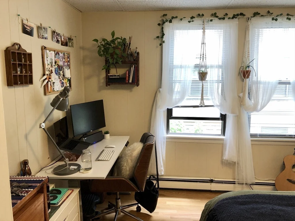 3 Oak Ter, Spring Hill