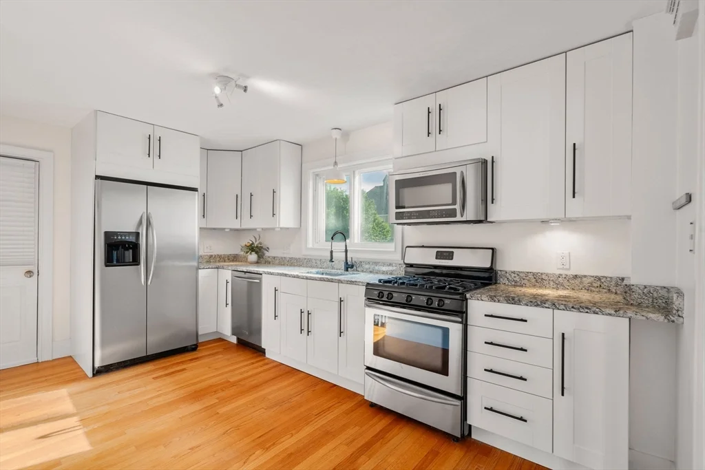 35 Perkins St, Winthrop Beach