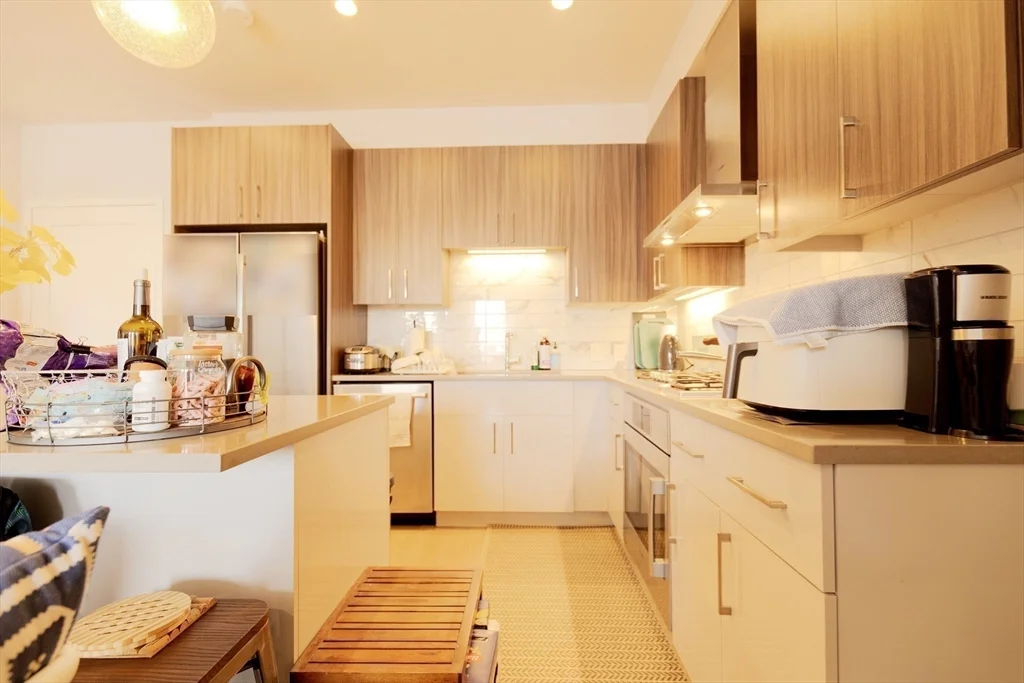 50 Symphony Rd, Fenway