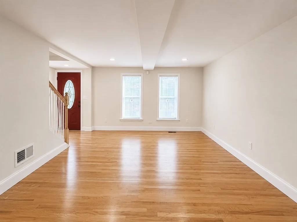 207 Wheeler, Methuen