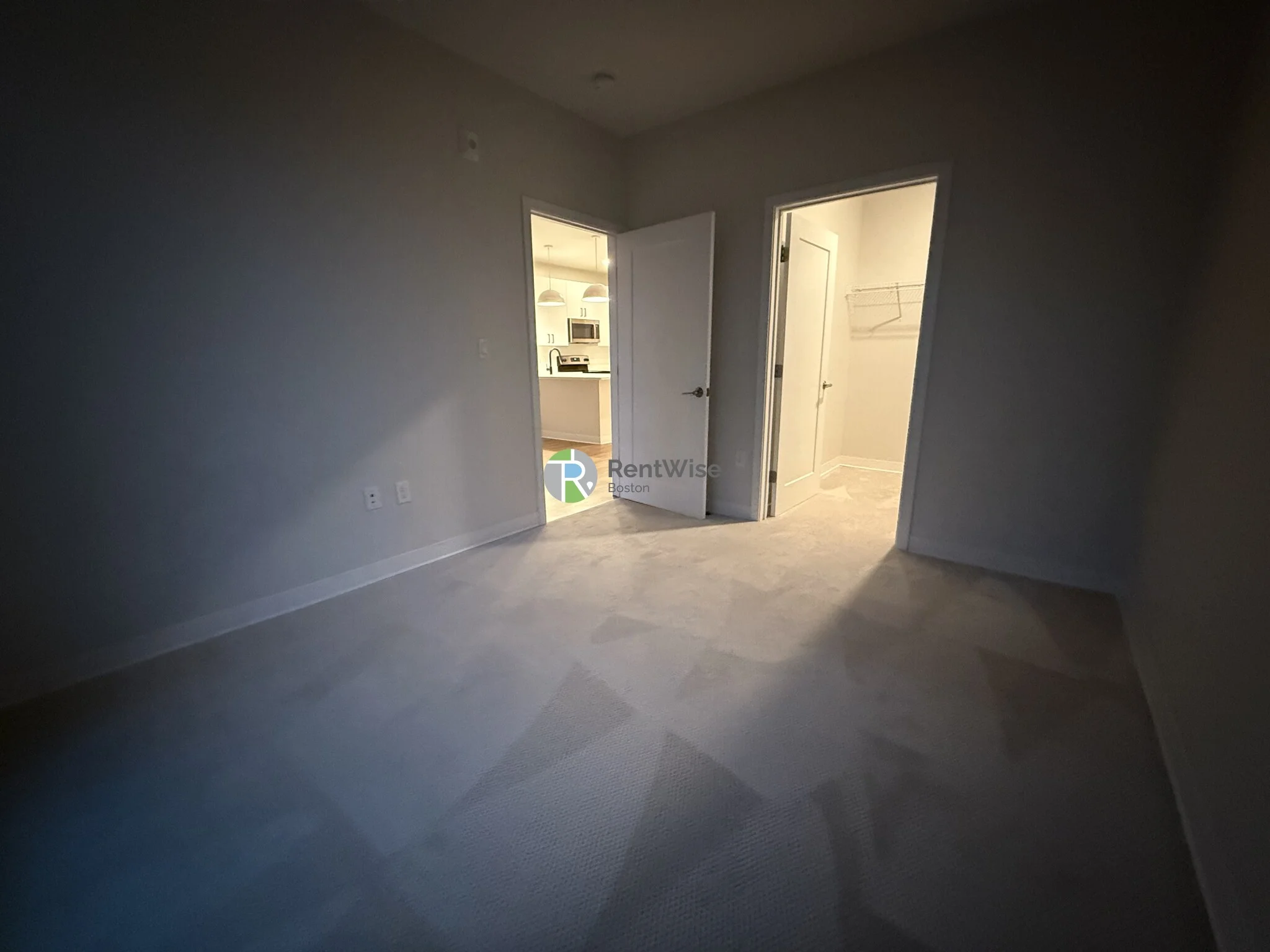 289 Walk Hill St, Roslindale