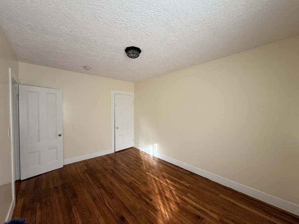 16 Franklin Pl, Quincy