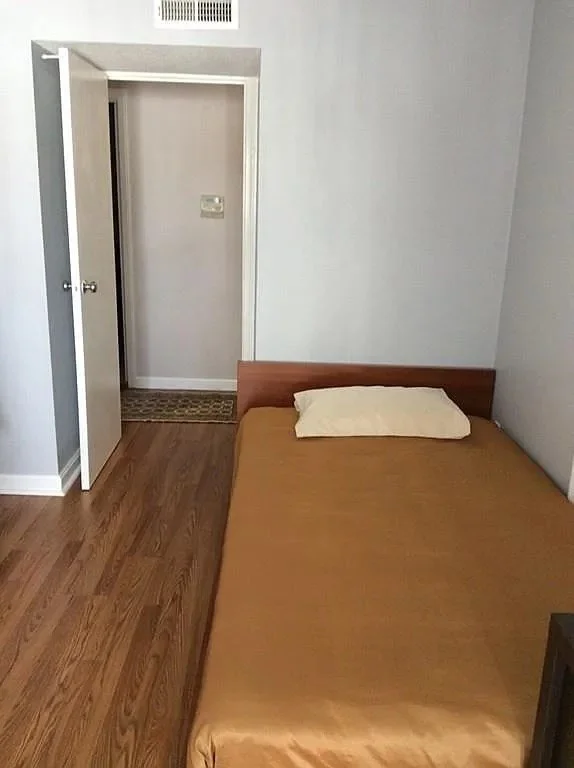 5 Thoreau Ct, Natick