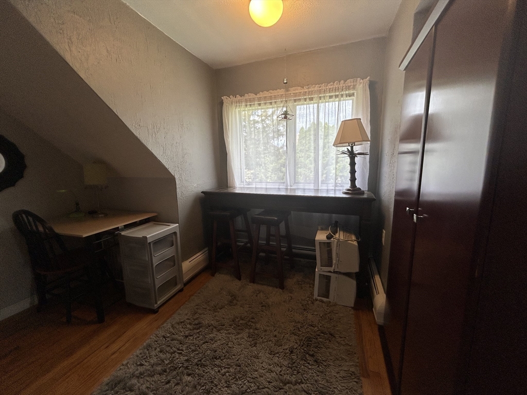 370 Main St, Winthrop