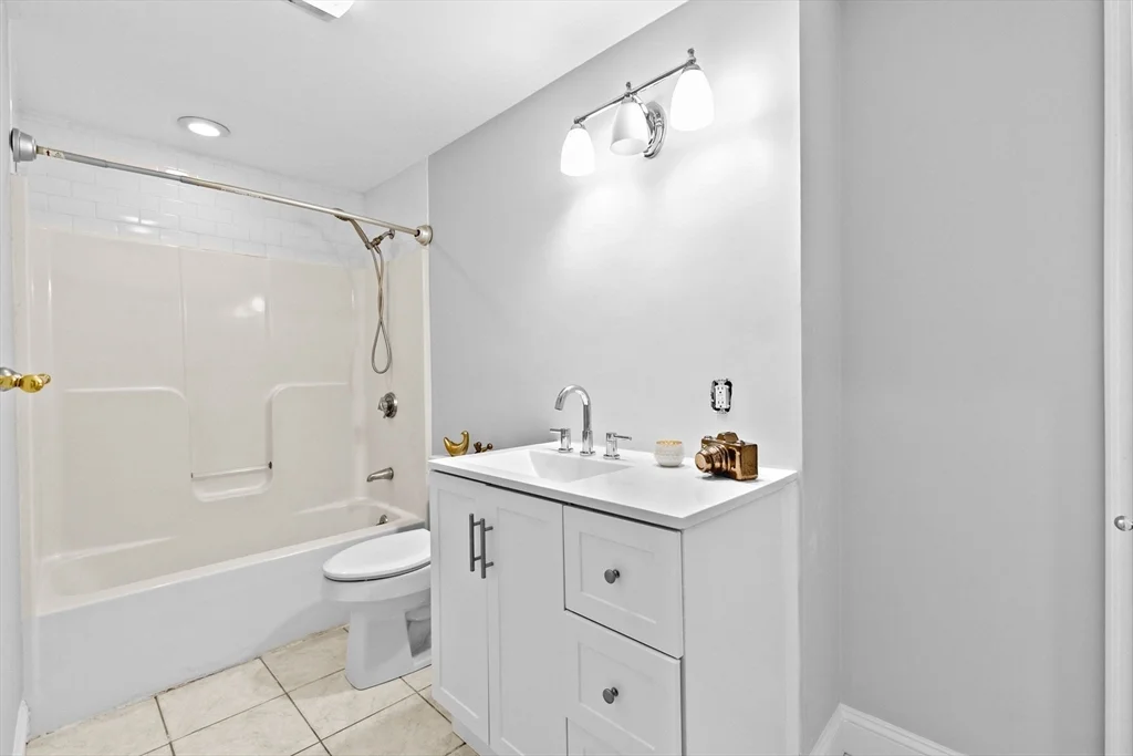 22 Broad Oak Way, Hanover