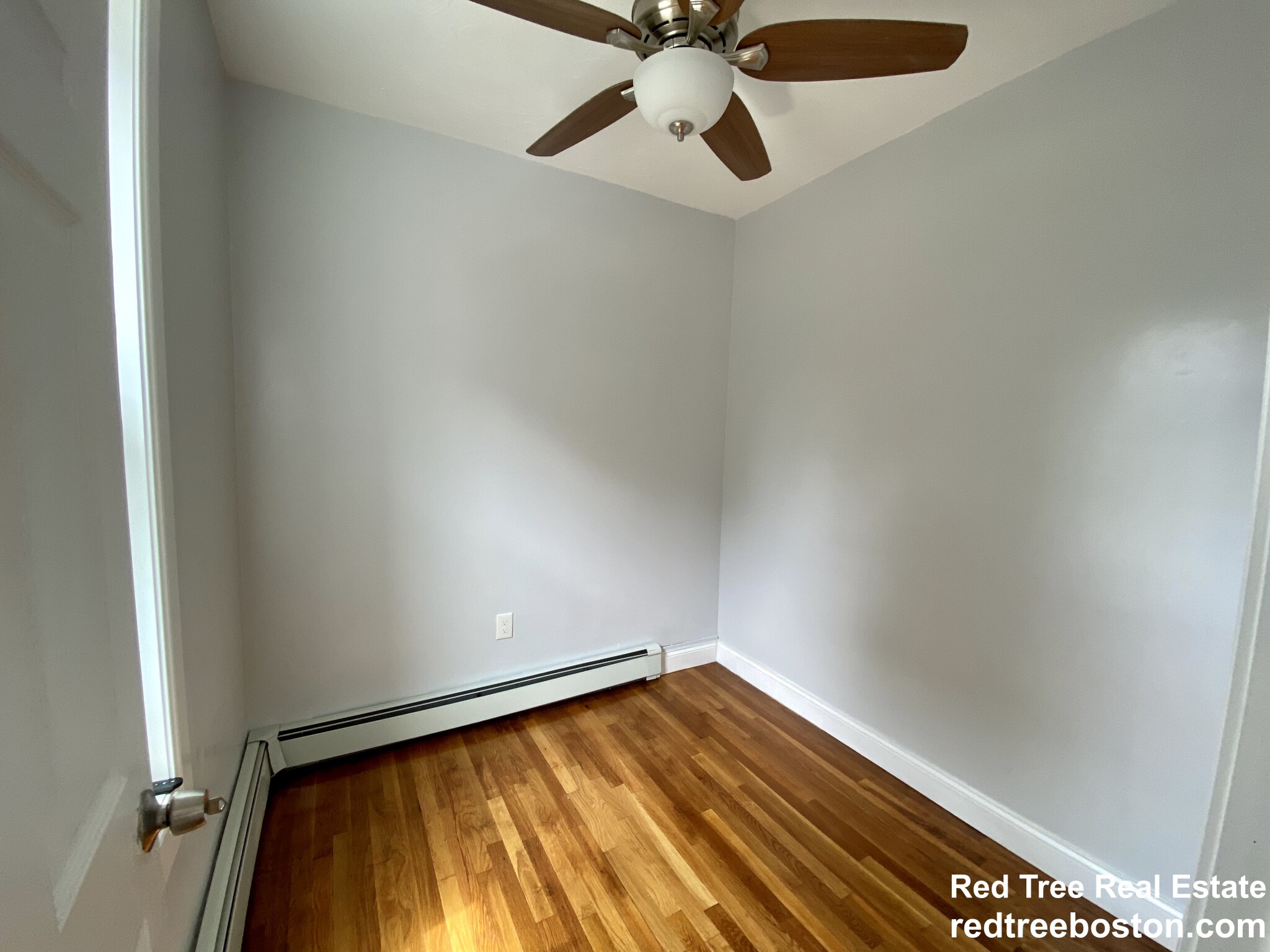 46 Brookley Rd, Jamaica Plain