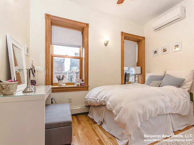 97 Myrtle St, Beacon Hill