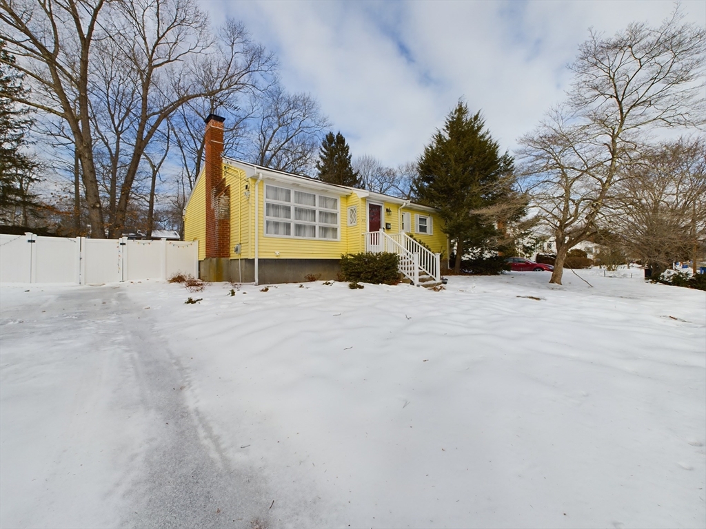 41 Althea Rd, Randolph