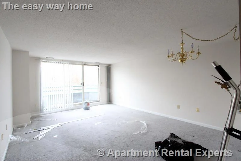 175 Beacon St, Ward Two