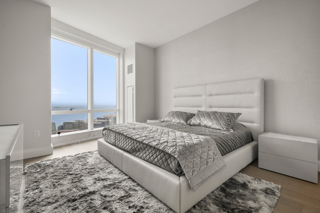 240 Devonshire St, Downtown