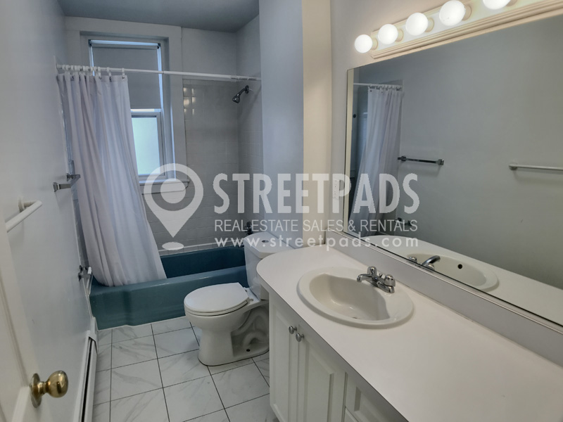 19 Fairbanks St, Griggs Park