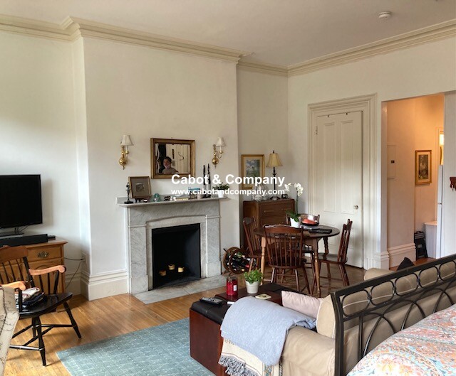 139 Beacon St, Back Bay