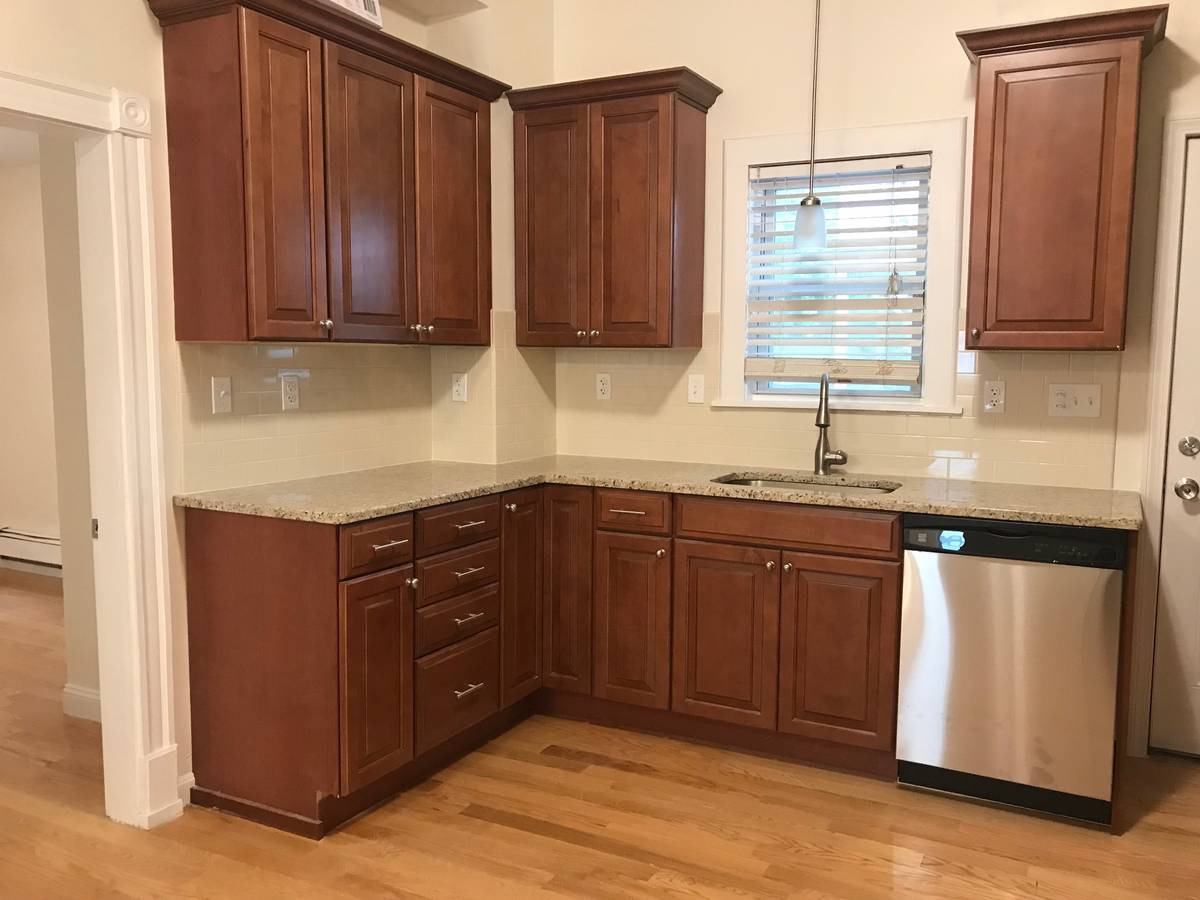 48 Cameron Ave, Teele Square