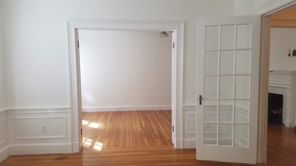 77 Martin St, Neighborhood Nine