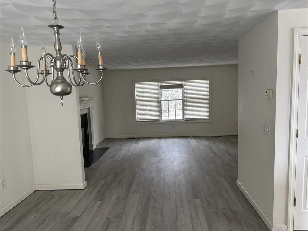 13 Navajo Rd, Worcester