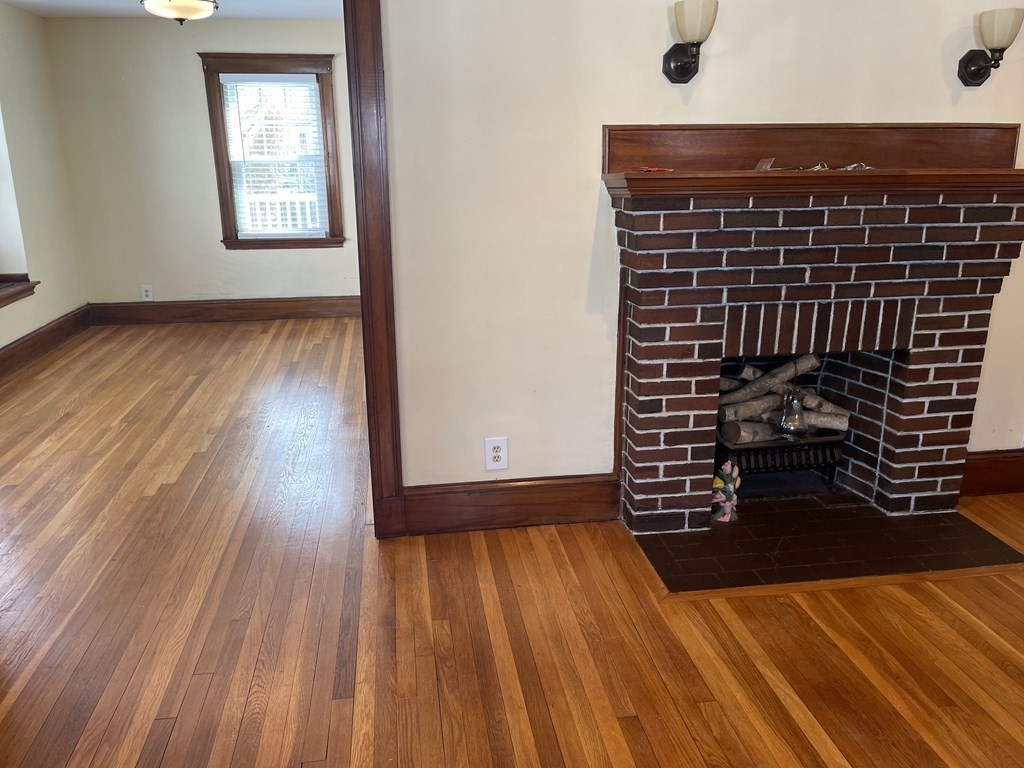 31 Milton Rd, Wollaston