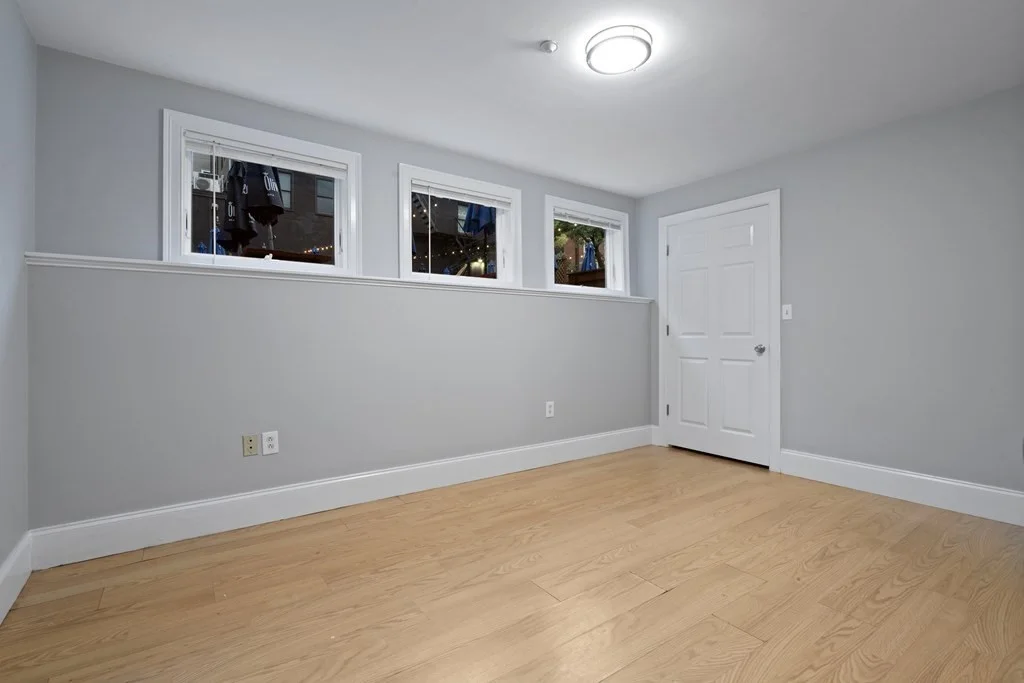 320 W Broadway, South Boston