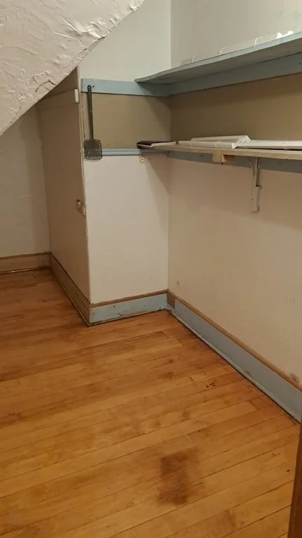 98 Brookline St, Webster Square