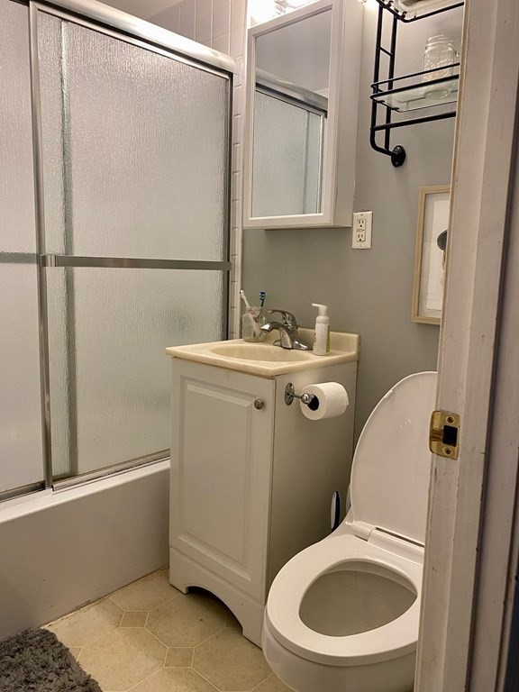 115 Salem St, North End