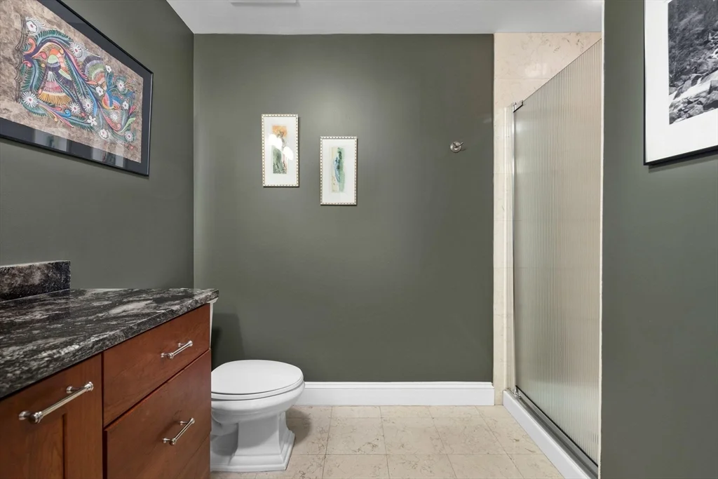 10 Vernon, Coolidge Corner