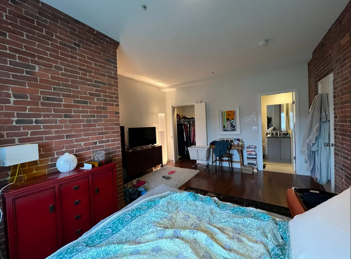 460 Harrison Ave, South End