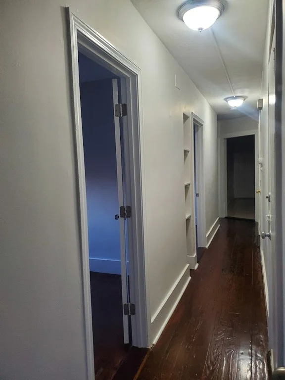 182 Walnut Ave, Roxbury