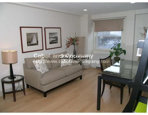 1600 Beacon St, Corey Hill