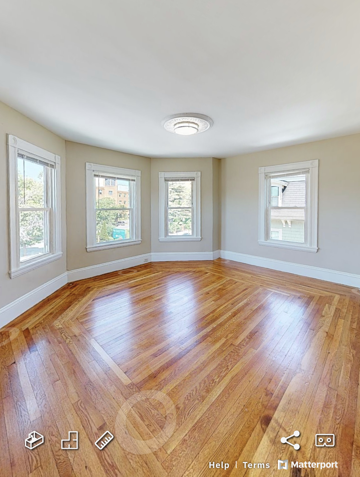 1590 Cambridge St, Mid-Cambridge