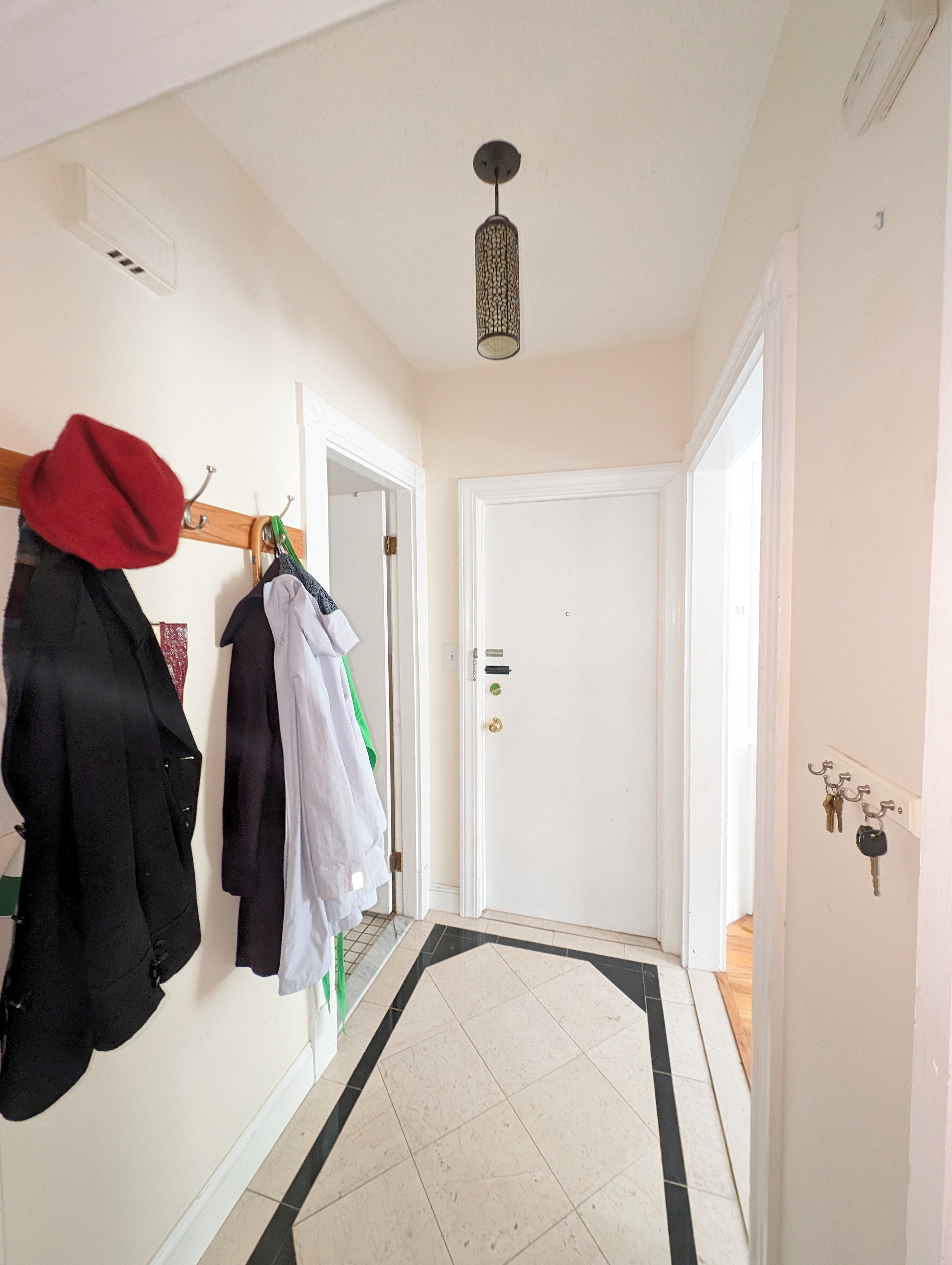 489 Main St, South Medford