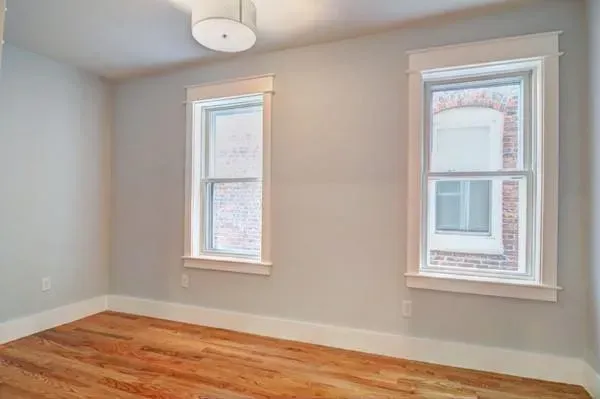 326 Chelsea St, East Boston