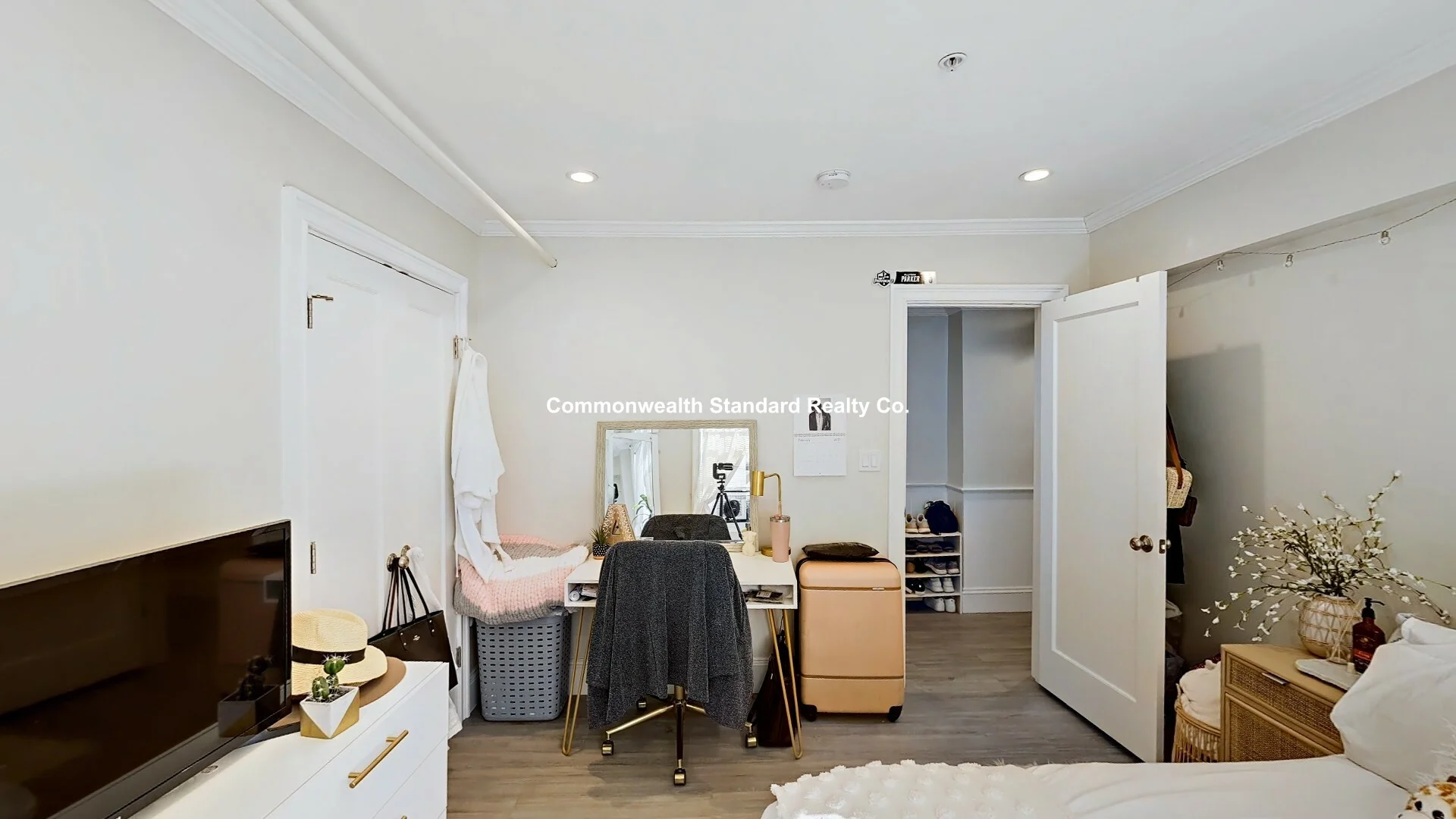 31 Glenville Ave, Allston