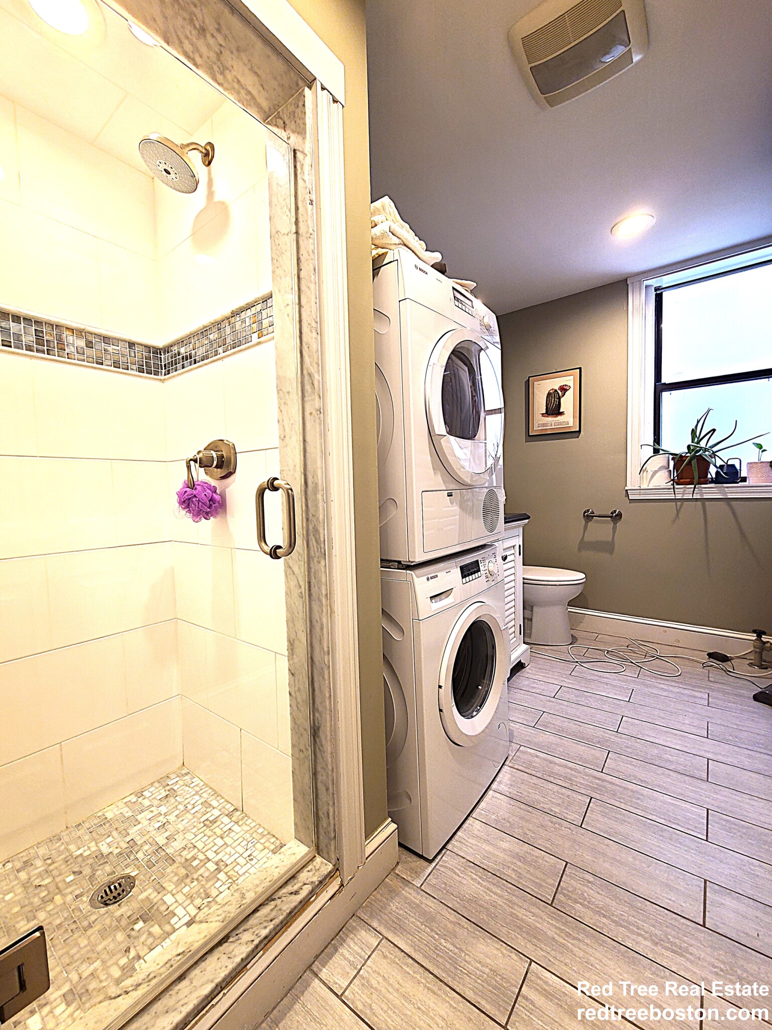 1038 Beacon St, Brookline