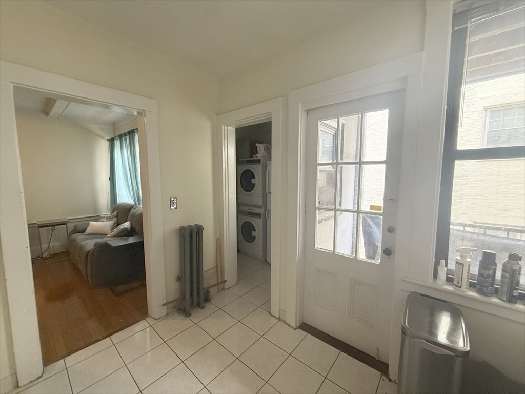 1472 Commonwealth Ave, Brighton