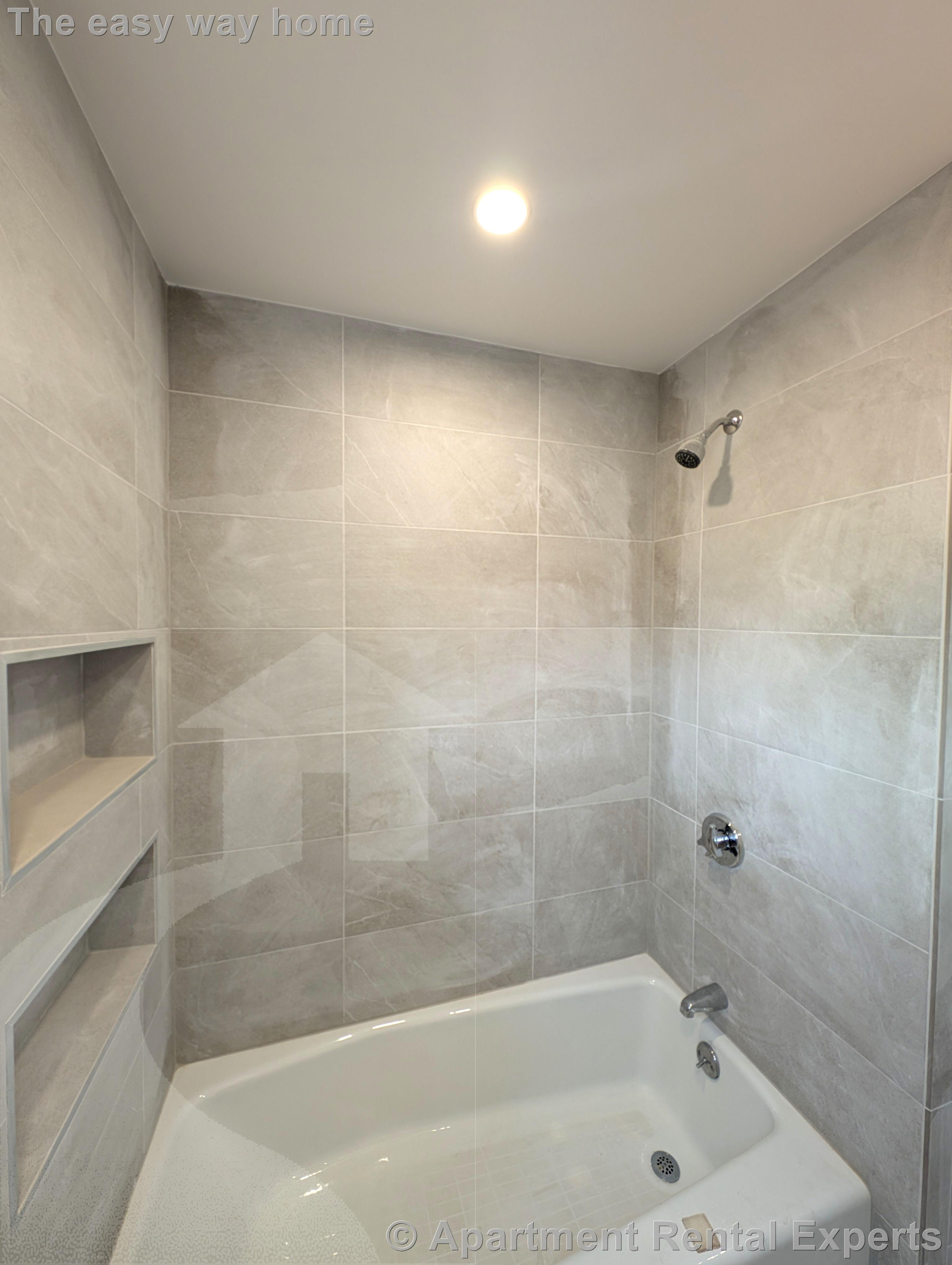 86 Orchard St, Tufts