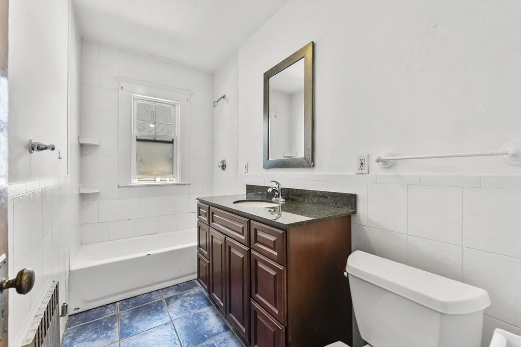 37 Warren Ave, Fairmount Hill