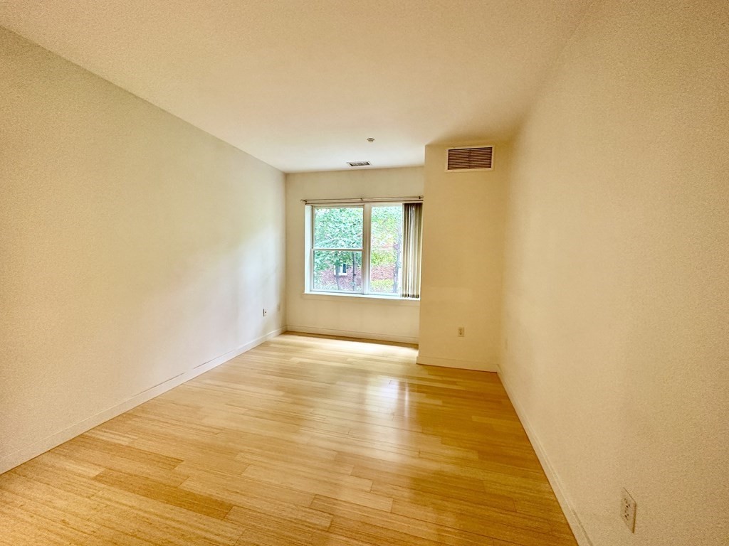 99 Chestnut Hill Ave, Brighton