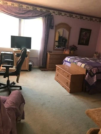 35 Lamplighter Ln, Easton