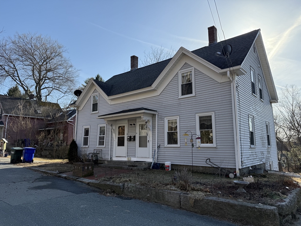 6 Claflin Pl, Hopkinton