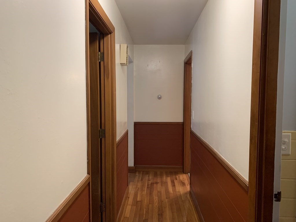 8 Tower Ter, Wareham