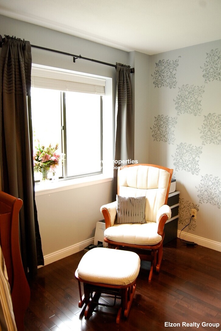 276 Chestnut Hill Ave, Brighton