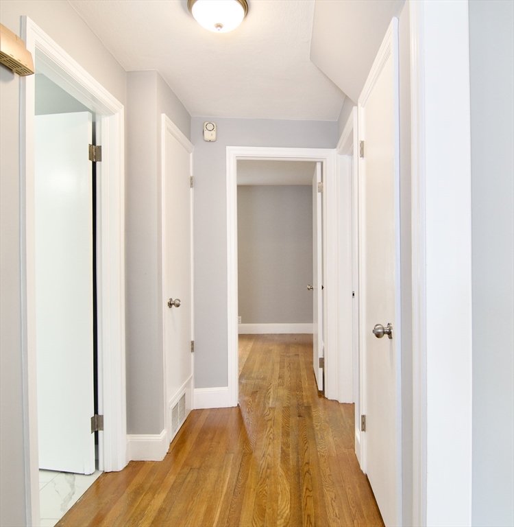 63 Grandview St, East Forest Park