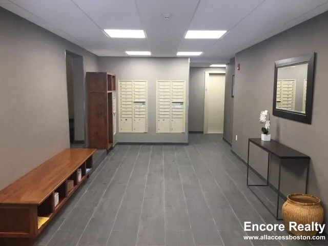 33 Lancaster Ter, Corey Hill