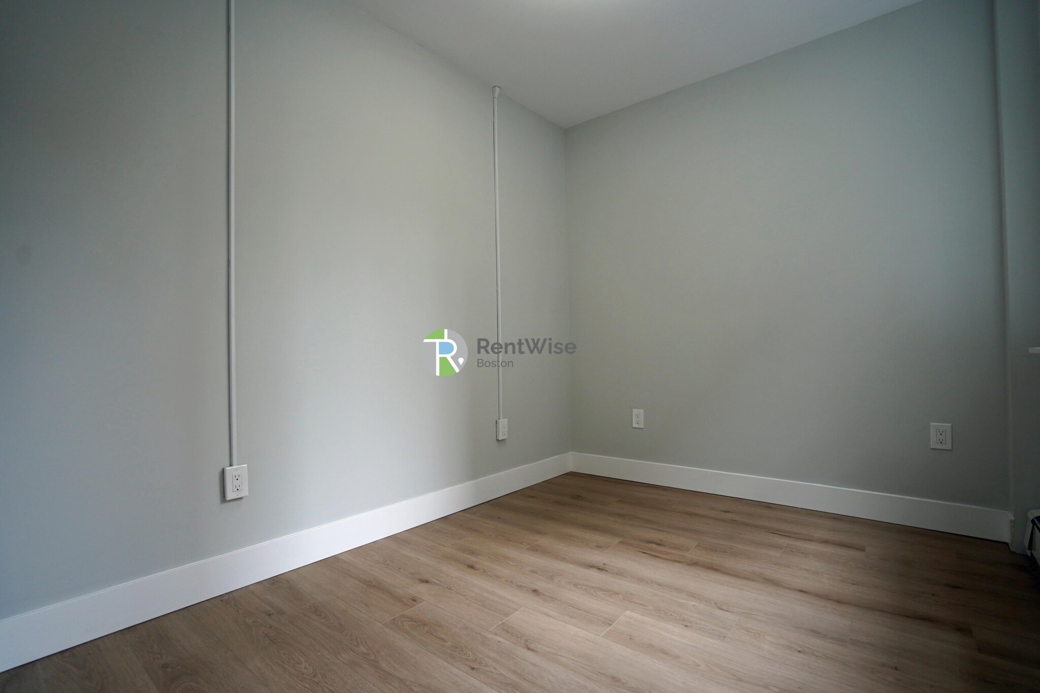 168 Endicott St, North End