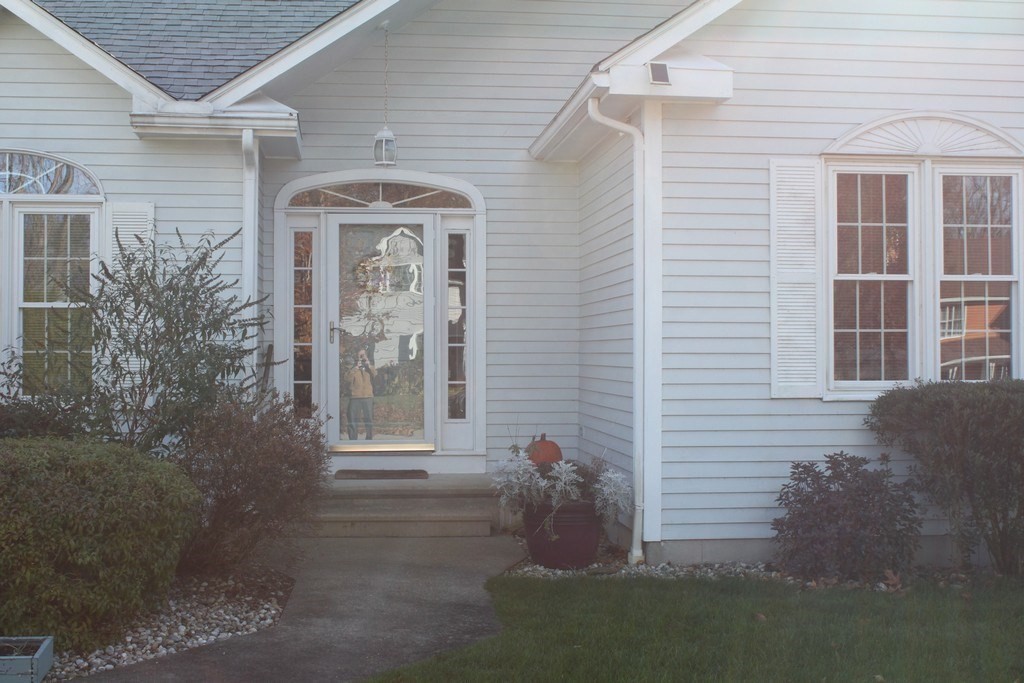 7 Deer Run Dr, Shrewsbury