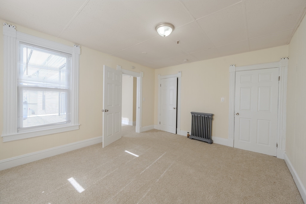 348 Walker St, Highlands