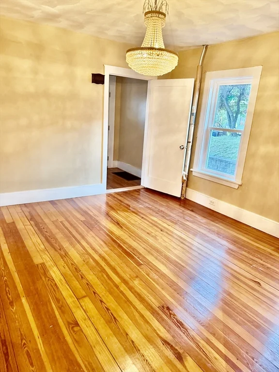 78 Summer St, Everett