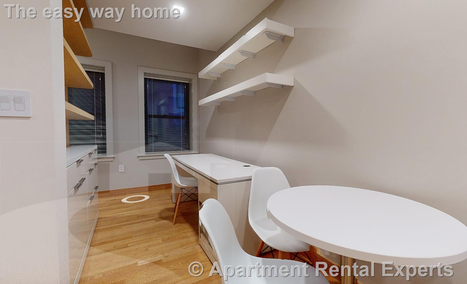 115 Mt Auburn St, Harvard Square