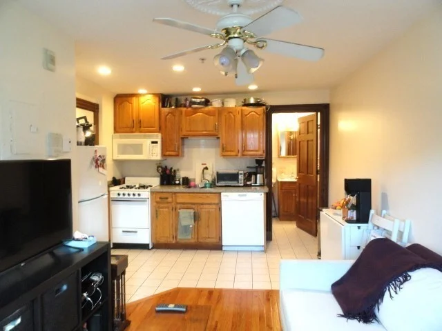 284 Shawmut Ave, South End